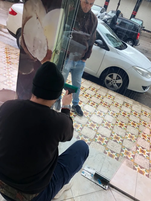 Film solaire Anti UV pour vitrine 