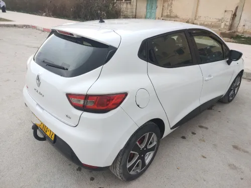 Renault Clio 4 2013 Limited Edition