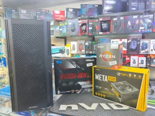 UC GAMING AMD RAYZEN 5 5600G