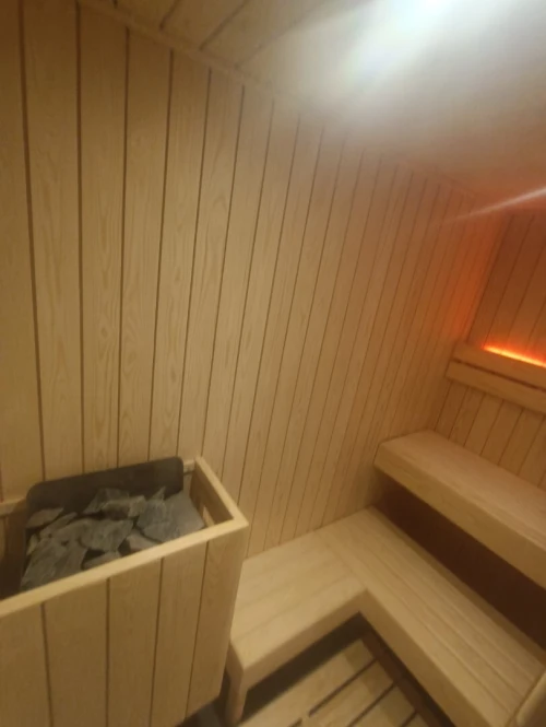 Réalisation sauna finlandais hammam 