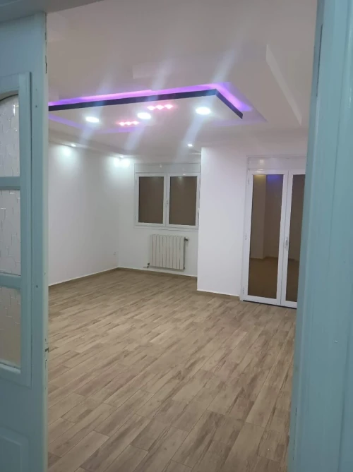 Location Appartement Niveau de villa F4 Alger Cheraga