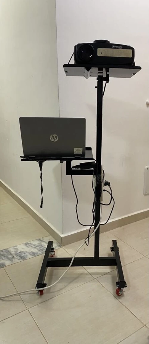 support pour data show 1.20 a 1.70m