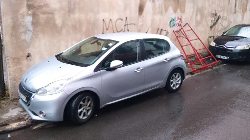 Peugeot 208 2014 Allure