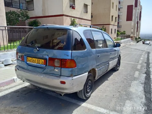 Toyota Picnic 2000 