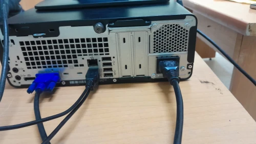 Pc de bureau HP i5 8500 CPU