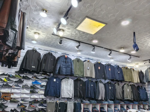 Vente des panneaux et étagères