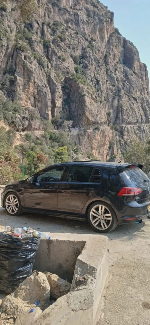 Volkswagen Golf 7 2014 Bleu motion