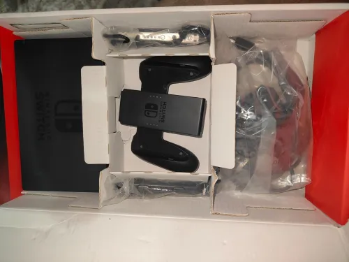 Nintendo switch V2 2021 flashée puce 128 go + mode online