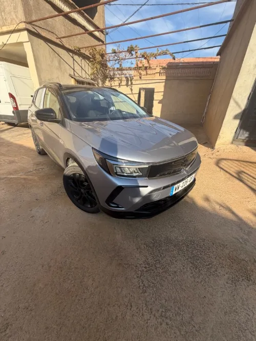 Opel GrandLand 2025 