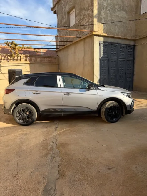Opel GrandLand 2025 
