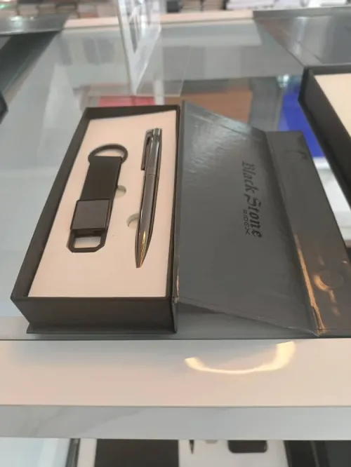 COFRRET PERSONNALISE CADEAU ENTREPRISE