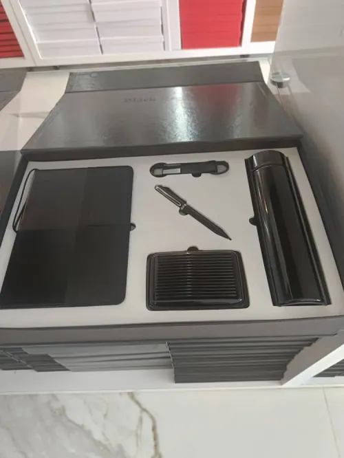 COFRRET PERSONNALISE CADEAU ENTREPRISE