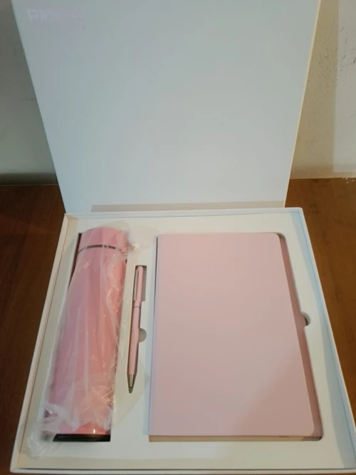 COFFERET CADEAU DENTREPRISE ,IDEAL CLIENTS ET SEMINAIRES
