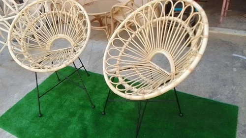 MEUBLES EN ROTIN FABRIQUEE A LA MAIN SUR COMMANDE