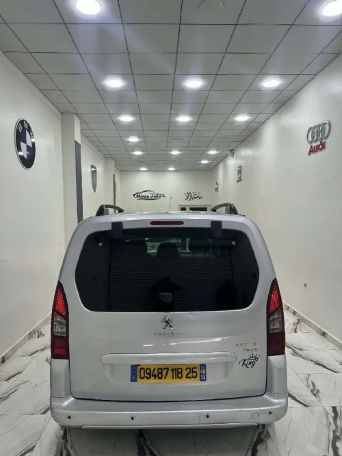 Peugeot Partner 2018 Tepee Allure 