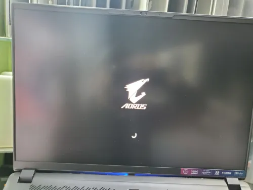 Laptop pc portable gigabyte i9 14900HX 32 64 rtx 4070 aorus gamer station neuf garantie magasin