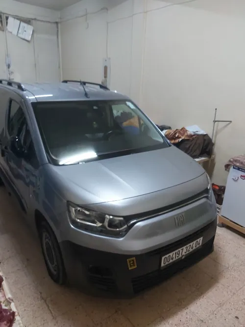 Fiat Doblo 2024 italienne