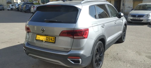 Volkswagen Taos 2023 SE