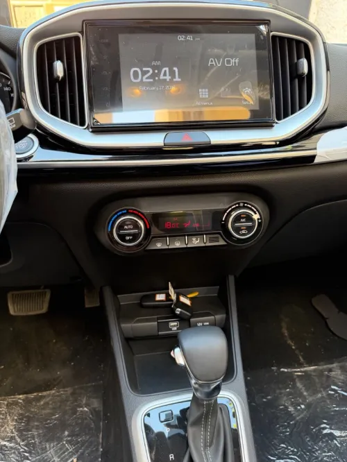 Kia KX1 2026 Tout option