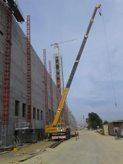 Location grue et Clark 