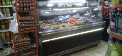 Frigo présentoir