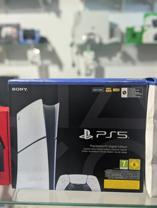 PlayStation 5 slim digital jamais utilisé
