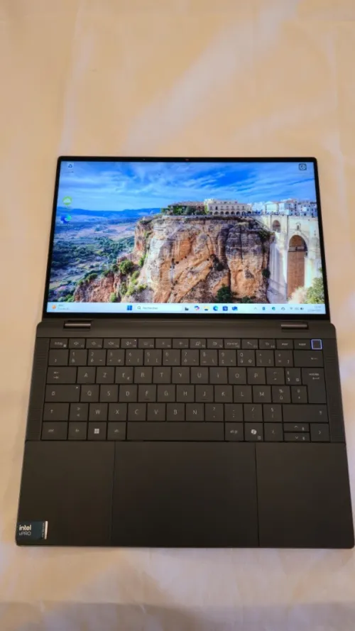 Dell Latitude 9450 Ultra 7 vPro