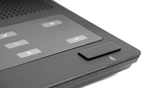 Microphone délégué pour système de conférence numérique