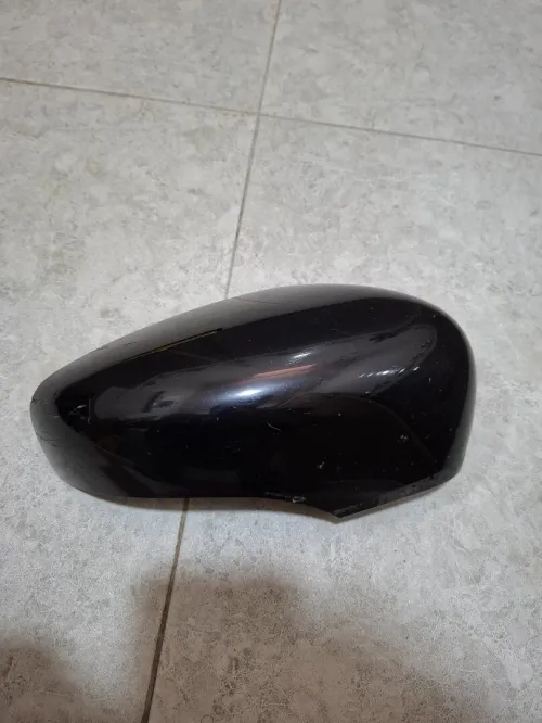 Cache rétroviseur côté droit Clio 4 / Renault Captur