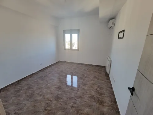 Location Appartement Niveau de villa F3 Alger Hydra