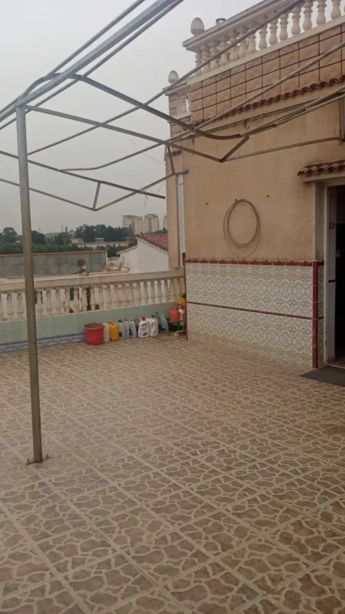 Location Niveau De Villa F05 Alger Kouba