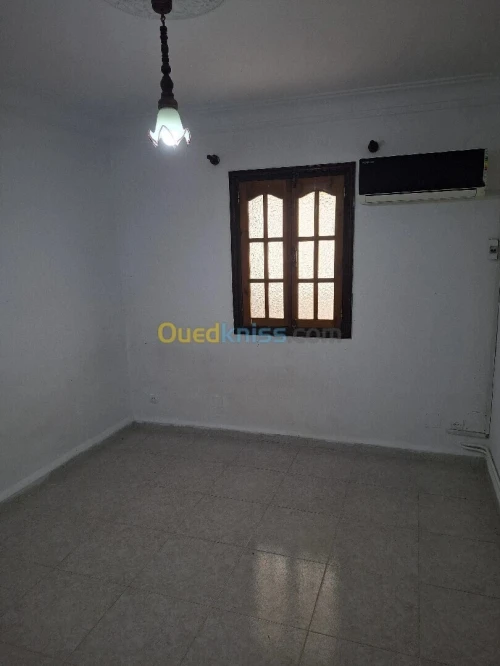 Location Appartement F4 Alger Kouba