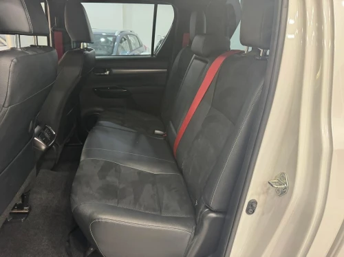 Toyota Hilux 2024 GR