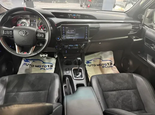 Toyota Hilux 2024 GR