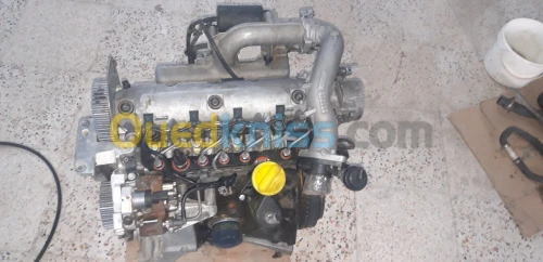 Moteur 1.9 DCI 120 Cv