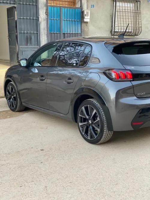 Peugeot 208 2022 208