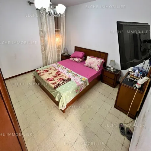 Vente Appartement Niveau de villa F3 Oran Oran