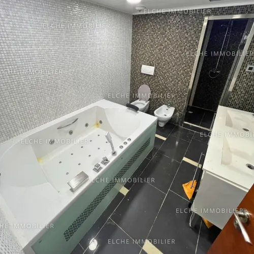 Location Appartement F6 Oran Oran