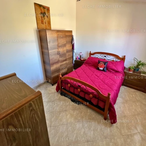 Vente Appartement Niveau de villa F4 Oran Ain el kerma
