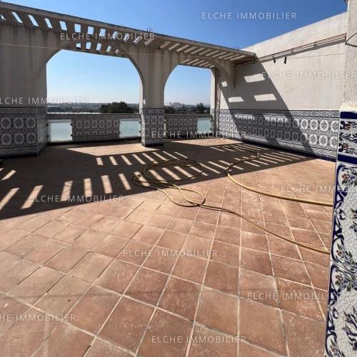 Location Appartement Niveau de villa F3 Oran Oran