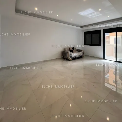 Location Appartement F4 Oran Bir el djir