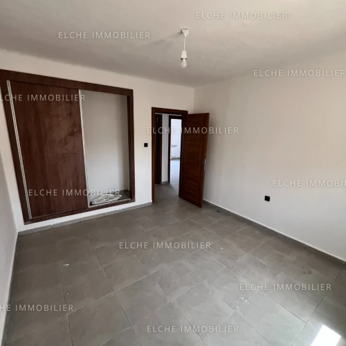 Location Appartement F4 Oran Bir el djir