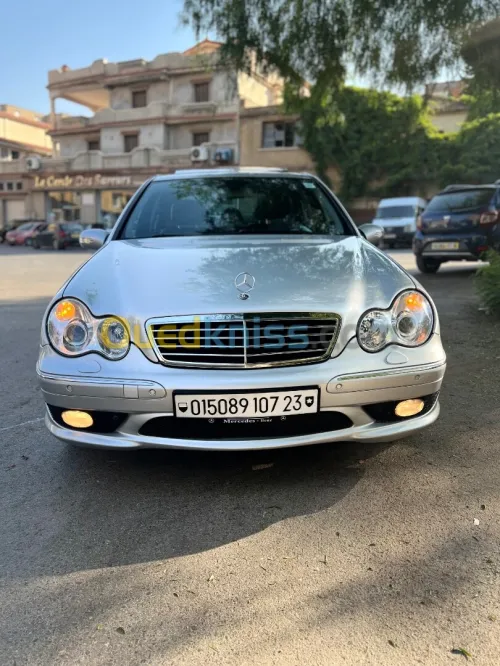 Mercedes Classe C 2007 220 SPORT Edition kit AMG