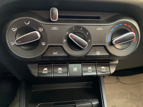 Kia Pegas 2023 