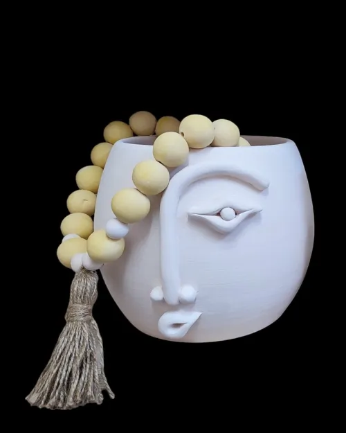 One-Line Vase