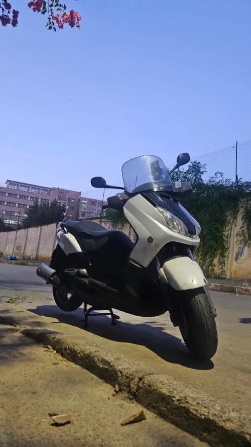Yamaha Xmax 250 phases 2 2010