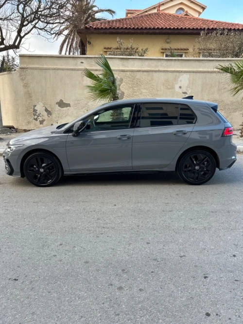 Volkswagen Golf 8 2025 R-Line