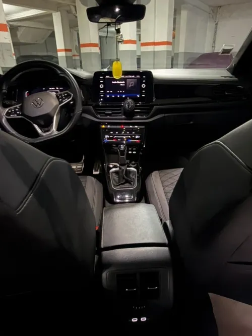 Volkswagen T-Roc 2023 R-Line 