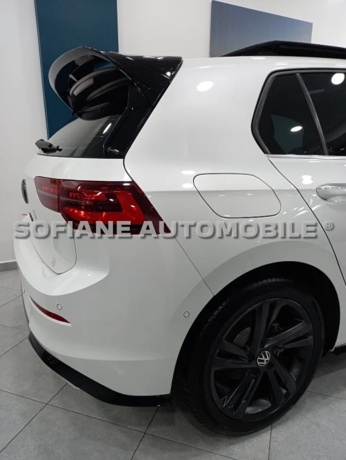 Volkswagen Golf 8 2023 𝐑-𝐋𝐈𝐍𝐄- Edition 𝗕𝗟𝗔𝗖𝗞 ✪ KeyLess - Chargeur Téléphone sans fil ✪
