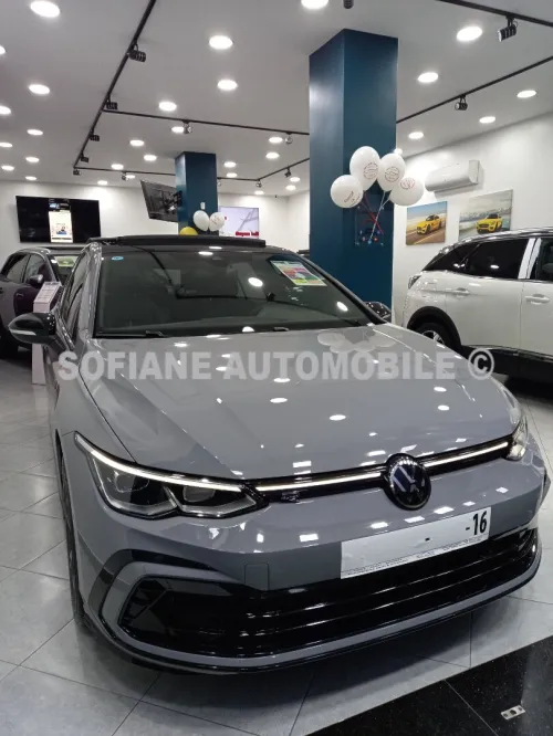 Volkswagen Golf 8 2025 R-Line Full Options ✪ 𝗦𝗶𝗲̀𝗴𝗲𝘀 𝗲́𝗹𝗲𝗰𝘁𝗿𝗶𝗾𝘂𝗲 𝗠𝗲́𝗺𝗼𝗶𝗿𝗲 + 𝗧𝗼𝗶𝘁 𝗢𝘂𝘃𝗿𝗮𝗻𝘁 𝗲́𝗹𝗲𝗰𝘁𝗿𝗶𝗾𝘂𝗲 ✪
